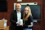 Grad Orahovica i ove godine nagradio najbolje učenike 1. razreda srednje škole: 18 učenika dobilo mobilne uređaje 3 310019433 661177302093612 8894634275043393566 n