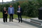 U Cabuni svečano otkriveno Spomen obilježje Damiru Babuku, poginulom policajcu i dragovoljcu Domovinskog rata 7 IMG 20221008 140857 Custom