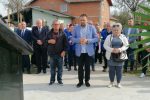 U Cabuni svečano otkriveno Spomen obilježje Damiru Babuku, poginulom policajcu i dragovoljcu Domovinskog rata 15 IMG 20221008 141946 Custom