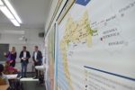 Virovitičko-podravski župan Igor Andrović, uručio ravnatelju OŠ Petra Preradovića Pitomača Igoru Maresiću četiri zidna zemljovida koja u nastavnom gradivu obrađuju Domovinski rat 7 PDC 8290