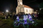 Započeo je Advent u Čačincima: Upaljena prva adventska svijeća koja simbolizira nadu i iščekivanje 7 cac6