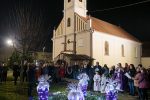 Započeo je Advent u Čačincima: Upaljena prva adventska svijeća koja simbolizira nadu i iščekivanje 8 cac7