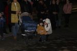 Fotogalerija: U Pitomači uz pjesmu, kuhano vino i čaj, upaljena je prva adventska svijeća 4 pitomaca advent 4