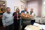 Fotogalerija: Zamjenik župana Marijo Klement, svim djelatnicima Virovitičko-podravske županije, čestitao Međunarodni Dan žena 1 IMGL2008