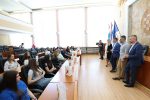 Župan Igor Andrović ugostio slatinske hrvačice koje su u Bujama osvojile devet naslova državnih prvakinja i ekipno se "okitile" zlatom u sveukupnom poretku 10 hrvacice 11