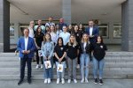 Župan Igor Andrović ugostio slatinske hrvačice koje su u Bujama osvojile devet naslova državnih prvakinja i ekipno se "okitile" zlatom u sveukupnom poretku 9 hrvacice 13