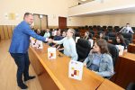 Župan Igor Andrović ugostio slatinske hrvačice koje su u Bujama osvojile devet naslova državnih prvakinja i ekipno se "okitile" zlatom u sveukupnom poretku 3 hrvacice 3