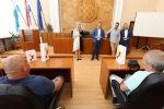 Župan Igor Andrović ugostio slatinske hrvačice koje su u Bujama osvojile devet naslova državnih prvakinja i ekipno se "okitile" zlatom u sveukupnom poretku 6 hrvacice 6