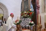 Fotogalerija: Hodočašće u Voćin na 20. godišnjicu kada je Papa Ivan Pavao II. okrunio lik Majke Božje 5 347251327 1000801954277387 8877312323153540890 n