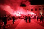 Fotogalerija: Uz baklje i vatromet, uz pjesmu, na šetnici ispred Gimnazije Petra Preradovića u Virovitici, dočekani su „brončani rukometaši zlatnoga sjaja“ s Prvenstva Hrvatske 9 IMGL2037