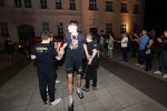 Fotogalerija: Uz baklje i vatromet, uz pjesmu, na šetnici ispred Gimnazije Petra Preradovića u Virovitici, dočekani su „brončani rukometaši zlatnoga sjaja“ s Prvenstva Hrvatske 11 IMGL2051