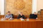 Uručeni ugovori DVD-ima s područja Virovitičko-podravske županije koji su se javili na županijski javni poziv za financiranje programa i projekata 2 IMGL7884
