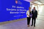 Na sjednici Savjeta za Slavoniju, Baranju i Srijem korisnicima s područja Virovitičko-podravske županije uručeno je 18 ugovora, doznajte što će se graditi i koji projekti provoditi 7 356238517 671794304977027 1281285714305260370 n