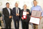 Na svečanoj Akademiji, u povodu obilježavanja dana Hrvatske obrtničke komore, plaketa „Zlatne ruke“, dodijeljena je slatinskom obrtniku, zlataru, Josipu Perkoviću 4 viber slika 2023 07 05 20 27 26 890