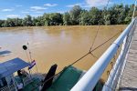 Drava odsjekla Križnicu od kopna: Do pješačkog mosta može se samo čamcem i traktorom, a vrhunac vodenog vala očekuje se s utorka na srijedu 45 20230808 085220 1