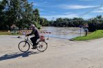 Drava odsjekla Križnicu od kopna: Do pješačkog mosta može se samo čamcem i traktorom, a vrhunac vodenog vala očekuje se s utorka na srijedu 11 20230808 0917440