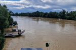 Drava se izlila kod Dravskog mosta, Izletište Križnica je pod vodom, vodostaj i dalje raste, postavljaju se zečji nasipi... 12 366284178 681506370672487 2194203429432547798 n
