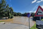 Drava se izlila kod Dravskog mosta, Izletište Križnica je pod vodom, vodostaj i dalje raste, postavljaju se zečji nasipi... 1 366328309 681506180672506 4281676523734391968 n