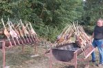 Fotogalerija: I ove godine mnoštvo uživalo uz riblje delicije i zvuk tamburice na Ribičkoj noći u Čačincima 18 369654335 639971574779989 3686340730135251126 n