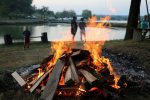 Fotogalerija: I ove godine mnoštvo uživalo uz riblje delicije i zvuk tamburice na Ribičkoj noći u Čačincima 5 Ribicka noc 12