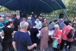Fotogalerija: 15. Dani kestena i vina u Orahovici privukli mnoštvo u Središnji gradski park 14 IMG d3d78d5f6cad33f8901afc141c1fe7cc V 1024x461 1