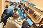 Upoznajte virovitičke tehničare za mehatroniku, stručnjake čiju ćemo pomoć u budućnosti sve više trebati: Oni razumiju i električnu harfu, solare, laboratorij, pa i pametnu košnicu 8 20240209 135948 Small