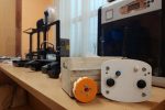 Upoznajte virovitičke tehničare za mehatroniku, stručnjake čiju ćemo pomoć u budućnosti sve više trebati: Oni razumiju i električnu harfu, solare, laboratorij, pa i pametnu košnicu 2 20240209 141943 Small