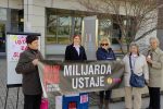 Udruga S.O.S. Virovitica ispred Gradske knjižnice i čitaonice u Virovitici obilježila međunarodni pokret „Milijarda ustaje“ 5 421981464 804170174852749 5579930882662838569 n