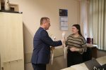 Župan Igor Andrović te zamjenici Marijo Klement i Igor Pavković djelatnicama Virovitičko-podravske županije čestitali Međunarodni dan žena 9 IMG 2373 1500x1000