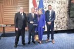 Ukupno 370.837 eura dolazi u Virovitičko-podravsku županiju od Ministarstva turizma i sporta, kod virovitičke gimnazije niknut će multifunkcionalni sportski teren za futsal, odbojku, rukomet… 3 PDC 8551