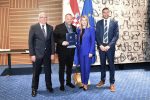 Ukupno 370.837 eura dolazi u Virovitičko-podravsku županiju od Ministarstva turizma i sporta, kod virovitičke gimnazije niknut će multifunkcionalni sportski teren za futsal, odbojku, rukomet… 4 PDC 8561