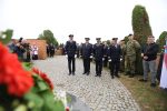 Obilježavanje 30. obljetnice osnutka 81. samostalne gardijske bojne “Kumovi” započelo polaganjem vijenaca i paljenjem lampiona na virovitičkom groblju 16 438165823 845992944223828 5050189795305255753 n