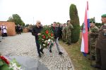 Obilježavanje 30. obljetnice osnutka 81. samostalne gardijske bojne “Kumovi” započelo polaganjem vijenaca i paljenjem lampiona na virovitičkom groblju 25 440409893 845992787557177 9068619026430734711 n