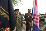 Obilježavanje 30. obljetnice osnutka 81. samostalne gardijske bojne “Kumovi” započelo polaganjem vijenaca i paljenjem lampiona na virovitičkom groblju 30 441151447 845992674223855 922653984247888514 n
