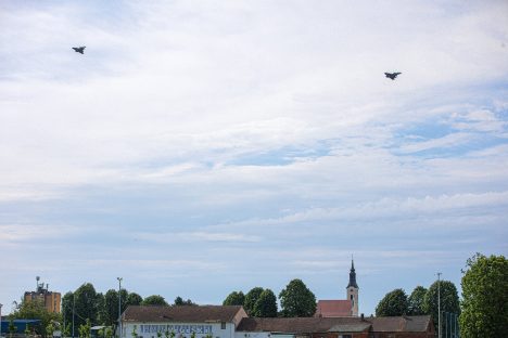 Rafalei preletjeli iznad VPŽ i obavili svoju prvu zadaću: Letjeli su nisko i izgledali prilično moćno 1 Rafalei 3