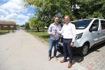 Župan Igor Andrović, uručio je ključeva vozila, ravnateljima četiriju osnovnih škola s područja Virovitičko-podravske županije koje na našem području provode projekt cjelodnevne škole 8 IMGL7283