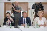 Sjednica premijera Andreja Plenkovića i ministara s hrvatskim županima: Vlada i u trećem mandatu ostaje posvećena postizanju ravnomjerne razvijenosti svih krajeva Hrvatske 15 premijer i zupani sisak 97
