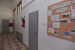 OŠ Augusta Cesarca Špišić Bukovica: Nedavno su dobili dostavno vozilo, a u sklopu cjelodnevne škole u matičnoj školi mijenjaju stolariju i uređuju unutrašnjost uz mnoštvo opreme koja će učenike dočekati 9. rujna 6 sb skola 7