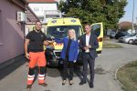 Virovitičko-podravski župan Igor Andrović uručio ključeve novog vozila Hitne pomoći u Orahovici: “Vozilo će omogućiti bržu, bolju i kvalitetniju pomoć” 10 CB2A2987