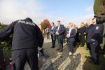Fotogalerija: Odavanjem počasti svim poginulim i umrlim hrvatskim braniteljima i civilnim žrtvama u Virovitici obilježen blagdan Svih svetih 10 svi sveti vijenci i misa 56
