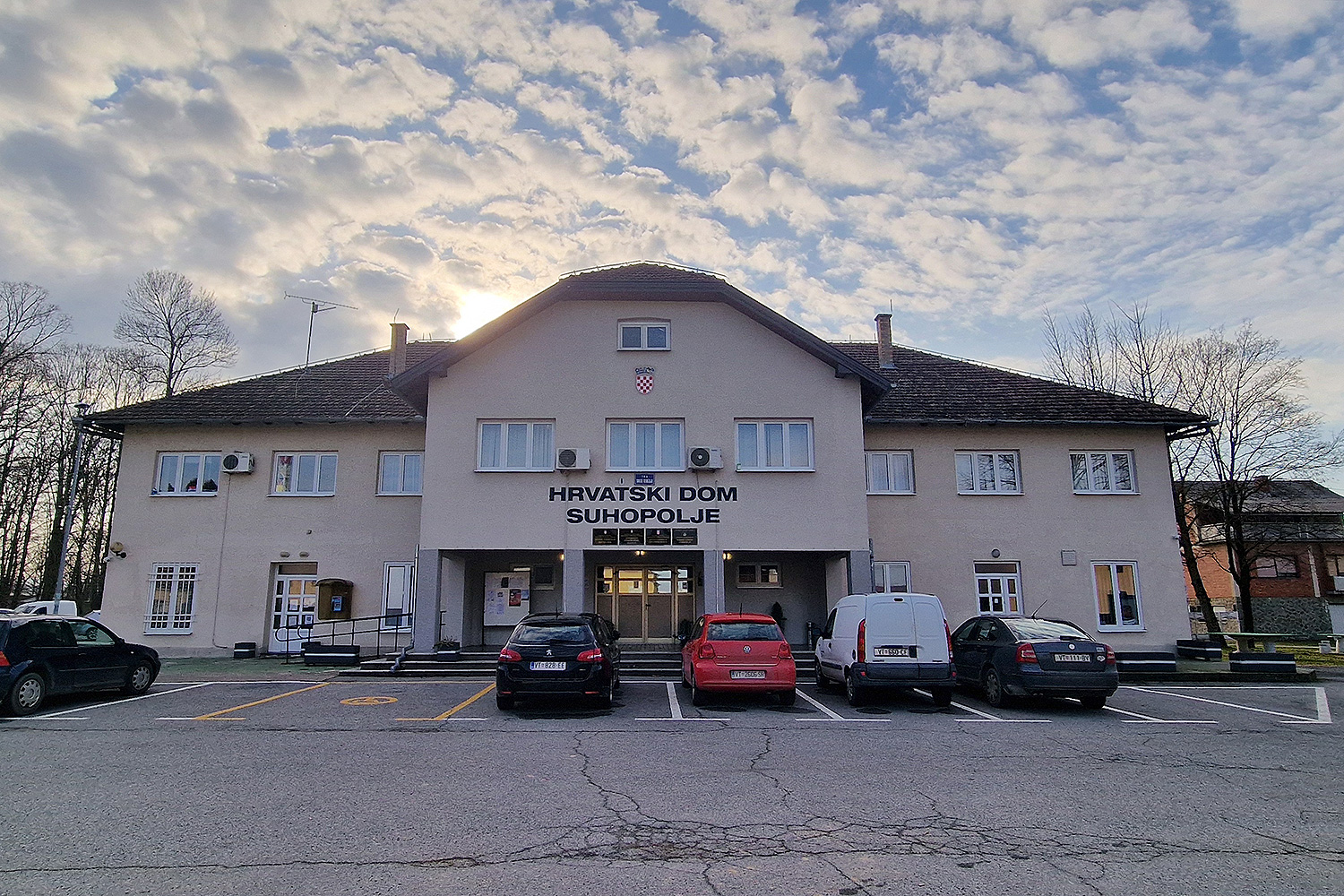 suhopolje dom 4