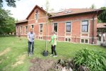 Župan Igor Andrović i Javna ustanova Virovitičko-podravske županije u Dravskoj priči zasadili lipu i jagode povodom Dana planeta Zemlje 2 Dravska prica 14