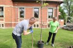 Župan Igor Andrović i Javna ustanova Virovitičko-podravske županije u Dravskoj priči zasadili lipu i jagode povodom Dana planeta Zemlje 1 Dravska prica 8