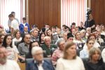 U Slatini je u organizaciji zastupnice u Europskom parlamentu, Sunčane Glavak, održana konferencija „Prema sigurnijem internetu" - Kako zaustaviti cyberbullying“ 30 suncana glavak slatina 168