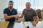 Potpis sporazuma slika Custom