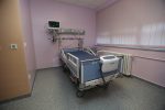 Premijer Andrej Plenković obišao Stacionar palijativne skrbi Doma zdravlja Virovitičko-podravske županije u kojem će mjesto pronaći osam pacijenata koji su terminalnoj fazi bolesti i gdje će imati 24 satnu zaštitu i brigu 6 stacionar 16