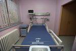 Premijer Andrej Plenković obišao Stacionar palijativne skrbi Doma zdravlja Virovitičko-podravske županije u kojem će mjesto pronaći osam pacijenata koji su terminalnoj fazi bolesti i gdje će imati 24 satnu zaštitu i brigu 8 stacionar 22
