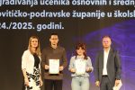 Oni su naše zlato i srebro i bronca, naše blago, oni su najbolji od najboljih Virovitičko-podravske županije: Nagrađeni učenice, učenici i njihovi mentori koji su na Prvenstvima Hrvatske osvajali jedno od prva tri mjesta 31 ucenici nagradjivanje 262