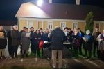 Svečanim paljenjem prve svijeće započeo „Naš zajednički Advent“ u Orahovici 1 20251129 175707 768x432 1