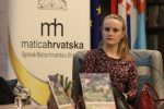 Književna večer u Virovitici: Predstavljen novi broj “Zavičaja” i proglašeni najbolji kriminalistički radovi 6. književnog natječaja “Kristalna pepeljara” 14 IMG 8026